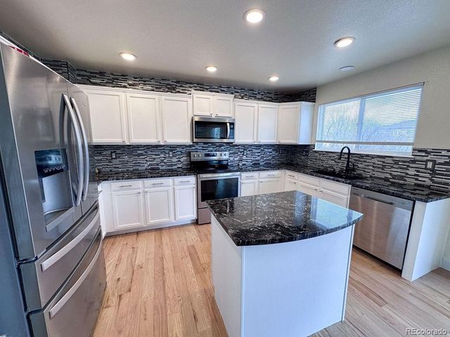 19931 E 59th Drive, Aurora, CO 80019