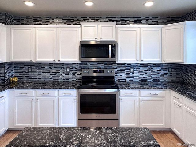 19931 E 59th Drive, Aurora, CO 80019