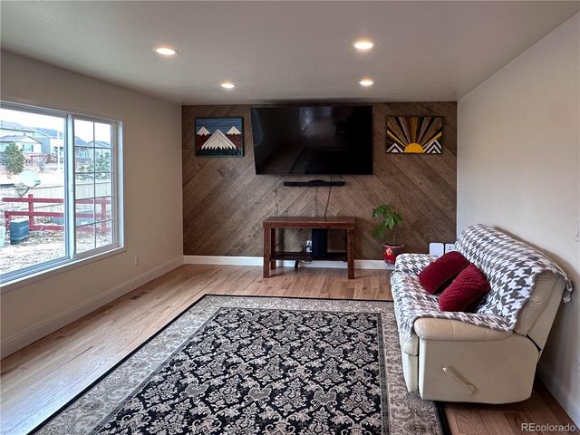 19931 E 59th Drive, Aurora, CO 80019