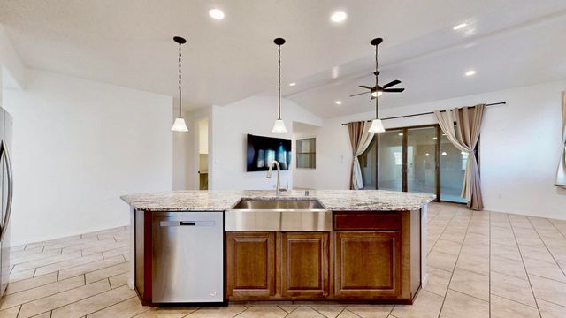 2609 Stryker Road SE, Albuquerque, NM 87106