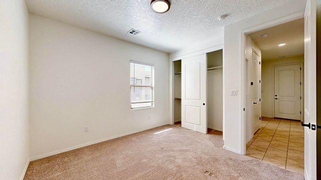 2609 Stryker Road SE, Albuquerque, NM 87106