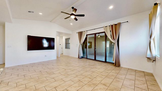 2609 Stryker Road SE, Albuquerque, NM 87106