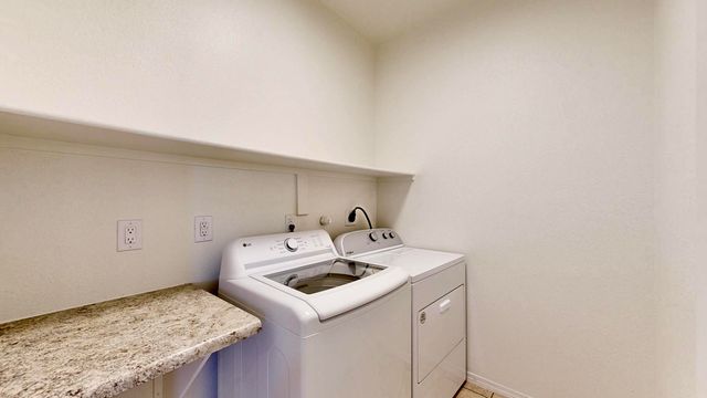 2609 Stryker Road SE, Albuquerque, NM 87106