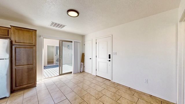 2609 Stryker Road SE, Albuquerque, NM 87106