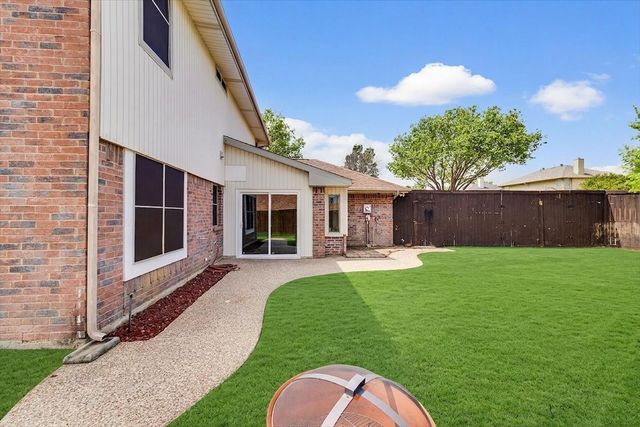 2439 Whitetail Drive, Mesquite, TX 75181