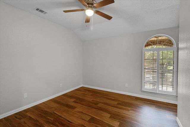 2439 Whitetail Drive, Mesquite, TX 75181
