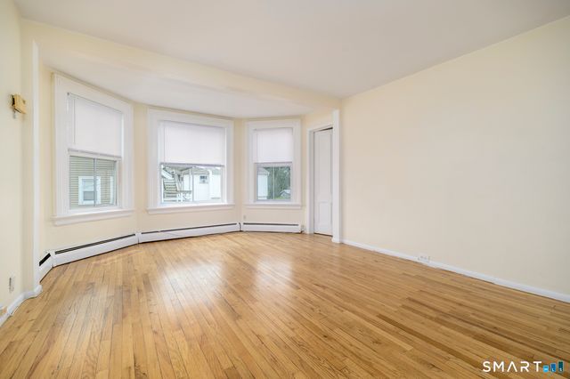 18 Elm Tree Place 2nd floor, Stamford, CT 06906