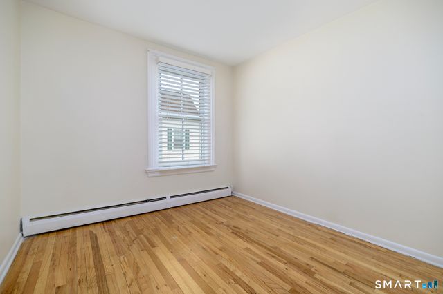 18 Elm Tree Place 2nd floor, Stamford, CT 06906