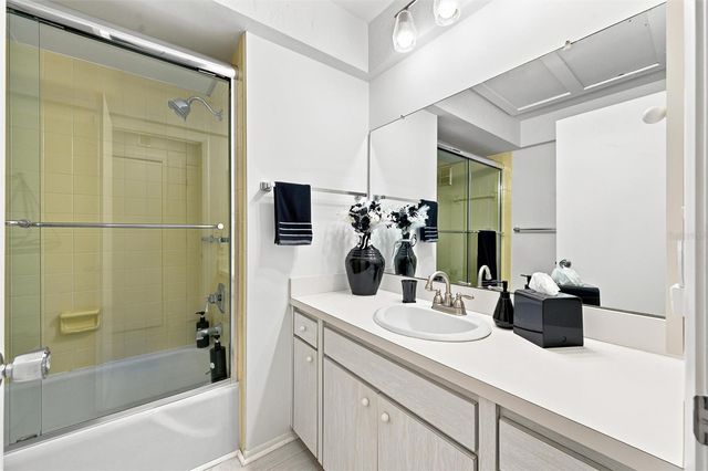 3626 MEDFORD LANE 1537, Sarasota, FL 34232