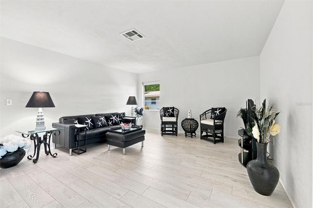 3626 MEDFORD LANE 1537, Sarasota, FL 34232