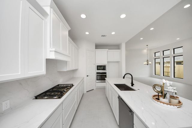 8706 Incandesce Rise Drive, Richmond, TX 77406
