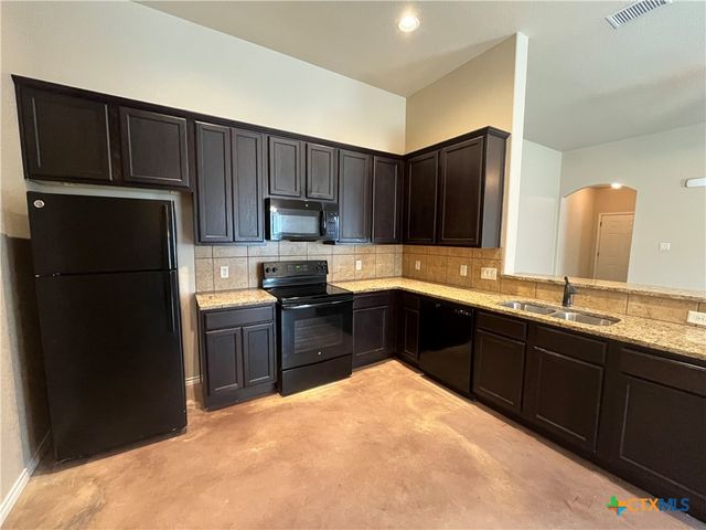 168 Joanne Cove, New Braunfels, TX 78130