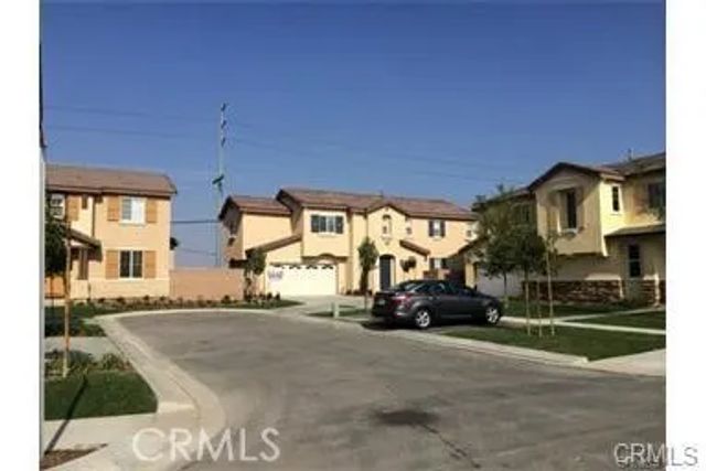 7076 Luminaire Court, Eastvale, CA 92880