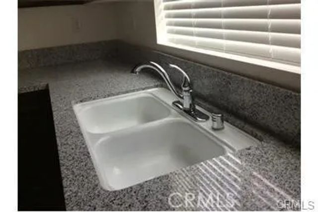 7076 Luminaire Court, Eastvale, CA 92880