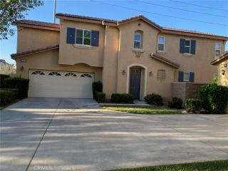 7076 Luminaire Court, Eastvale, CA 92880