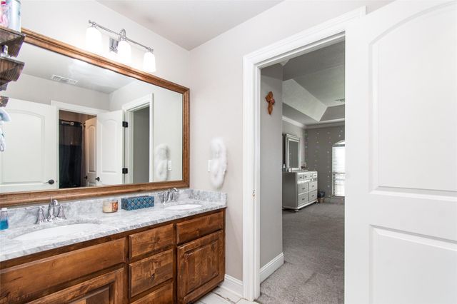 1011 Ferguson Mill RD, Salado, TX 76571