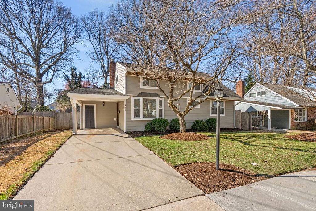 Image 1 of property listing at 819 BRICE RD, Rockville, MD 20852