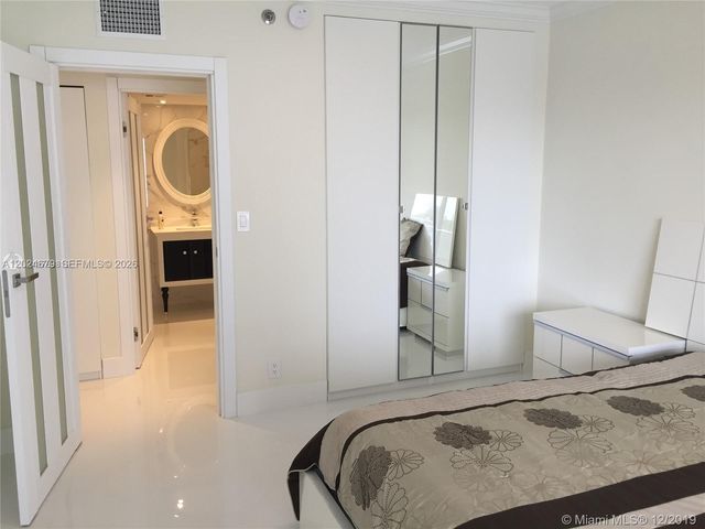 16485 Collins Ave 538, Sunny Isles Beach, FL 33160