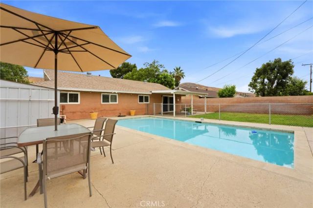 1457 W Marshall, San Bernardino, CA 92405