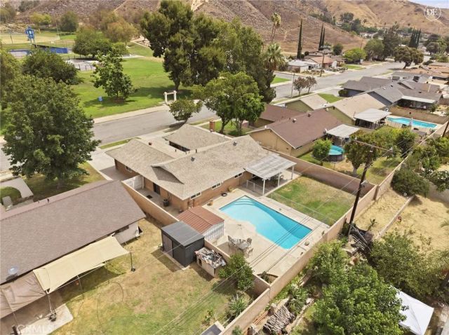 1457 W Marshall, San Bernardino, CA 92405