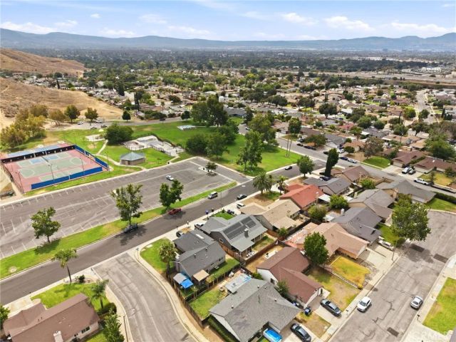 1457 W Marshall, San Bernardino, CA 92405