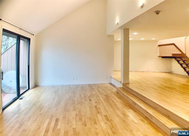 624 Sanderling Court, Secaucus, NJ 07094