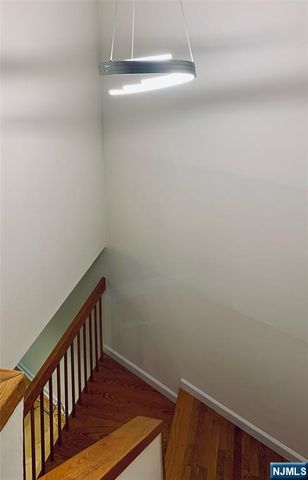 624 Sanderling Court, Secaucus, NJ 07094