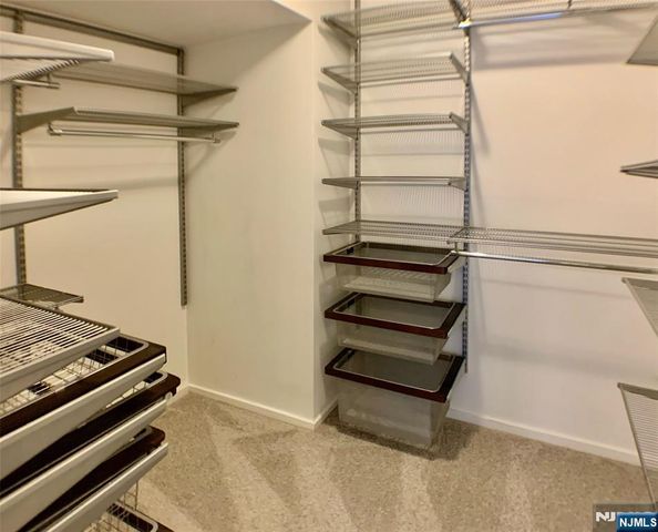 624 Sanderling Court, Secaucus, NJ 07094