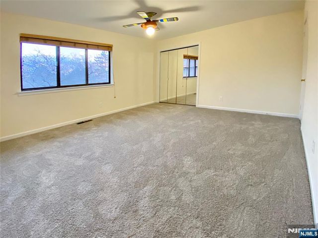 624 Sanderling Court, Secaucus, NJ 07094