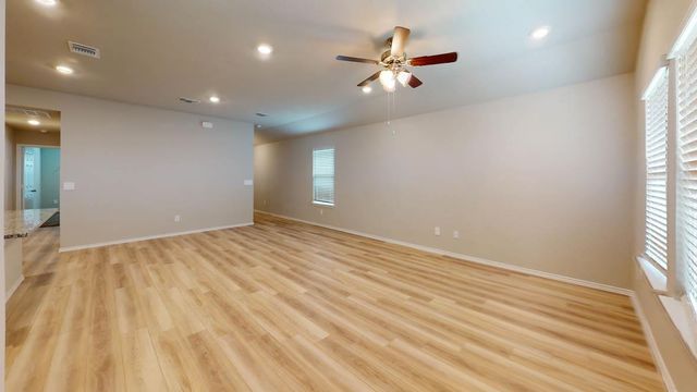 3021 Creekside Hills BLVD, Copperas Cove, TX 76522