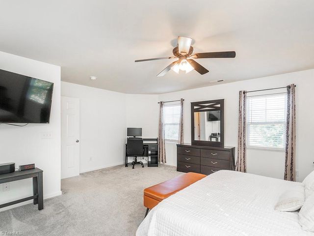 203 Collington Drive, Mebane, NC 27302