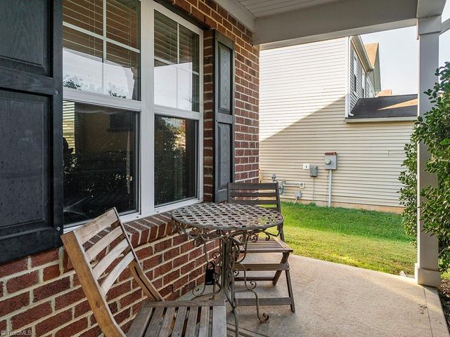 203 Collington Drive, Mebane, NC 27302