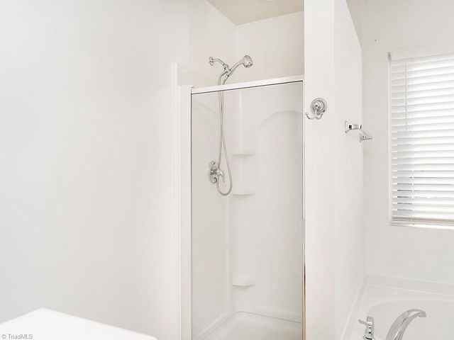 203 Collington Drive, Mebane, NC 27302
