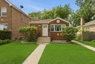 3604 Wilcox Avenue, Bellwood, IL 60104