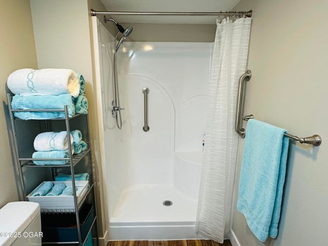 4948 Deer Run Loop, Carthage, MO 64836