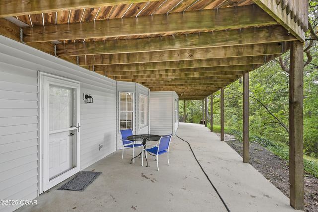 4948 Deer Run Loop, Carthage, MO 64836