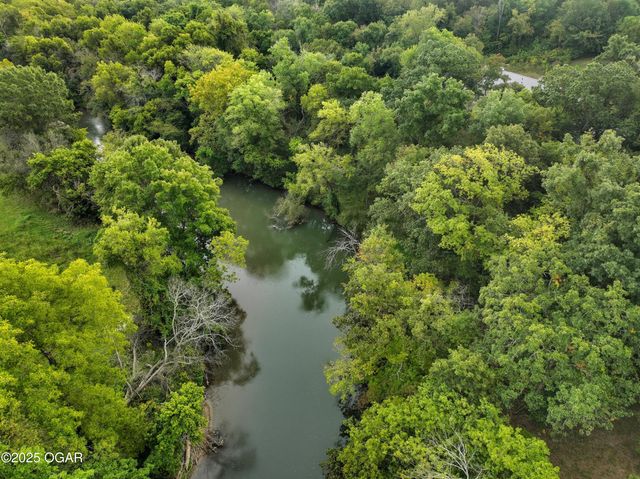 4948 Deer Run Loop, Carthage, MO 64836