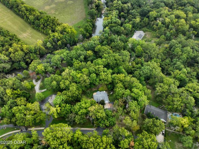 4948 Deer Run Loop, Carthage, MO 64836