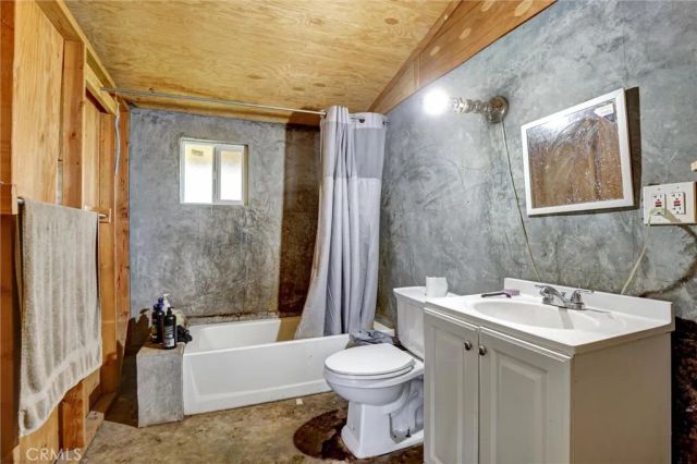 18623 Lawton Boulevard, Perris, CA 92570