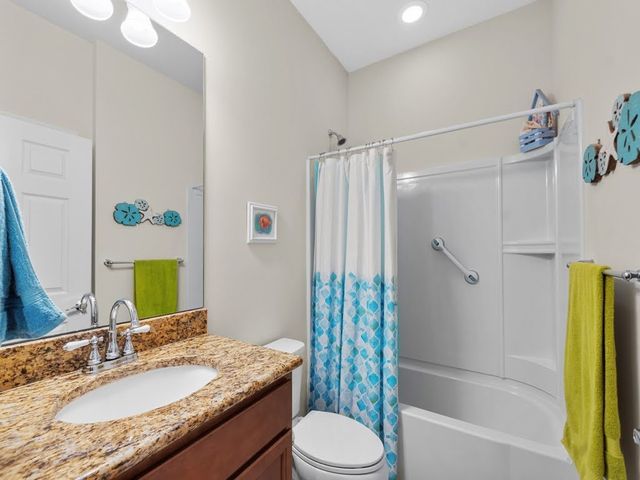 5244 Turtle Creek Circle, Vero Beach, FL 32967