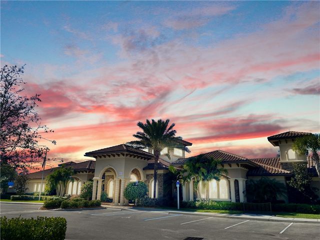 5244 Turtle Creek Circle, Vero Beach, FL 32967