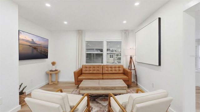 4631 QUEENSBORO AVENUE S, St Petersburg, FL 33711