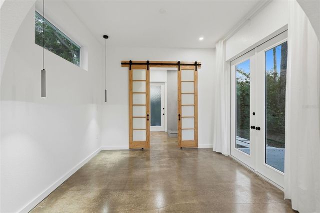 4631 QUEENSBORO AVENUE S, St Petersburg, FL 33711