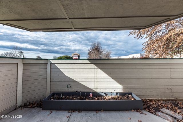 2679 Sycamore Glen Drive APT 4, Sparks, NV 89434