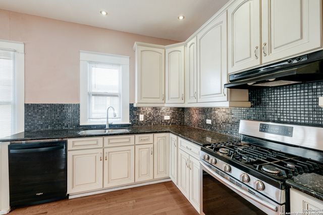 638 Cedar, San Antonio, TX 78210