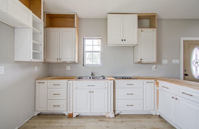 1243 Road 5263, Cleveland, TX 77327