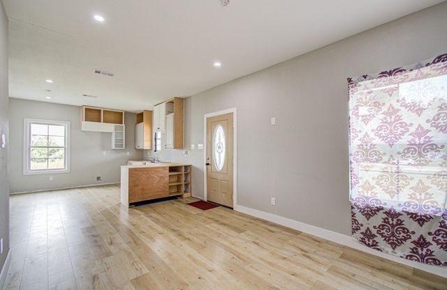 1243 Road 5263, Cleveland, TX 77327