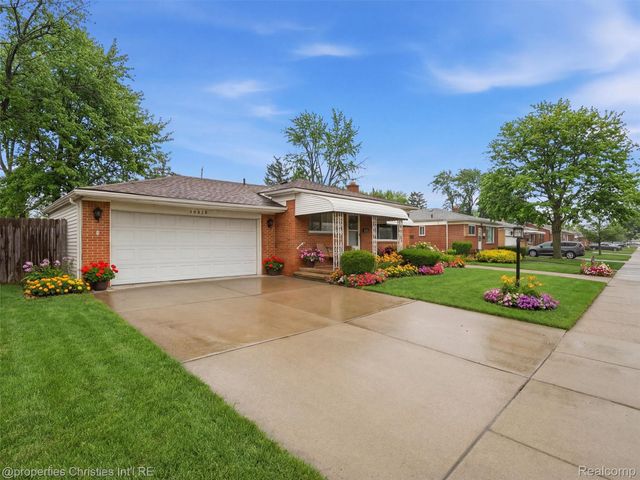 26628 Richard Drive, Warren, MI 48089