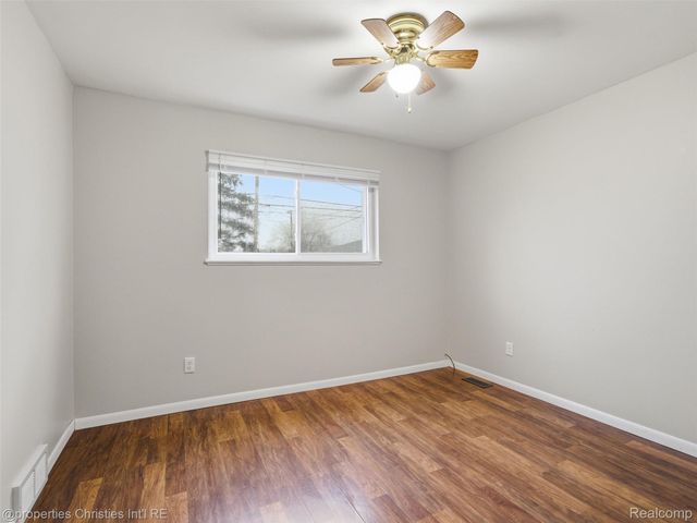 26628 Richard Drive, Warren, MI 48089