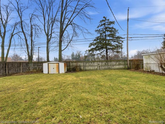 26628 Richard Drive, Warren, MI 48089